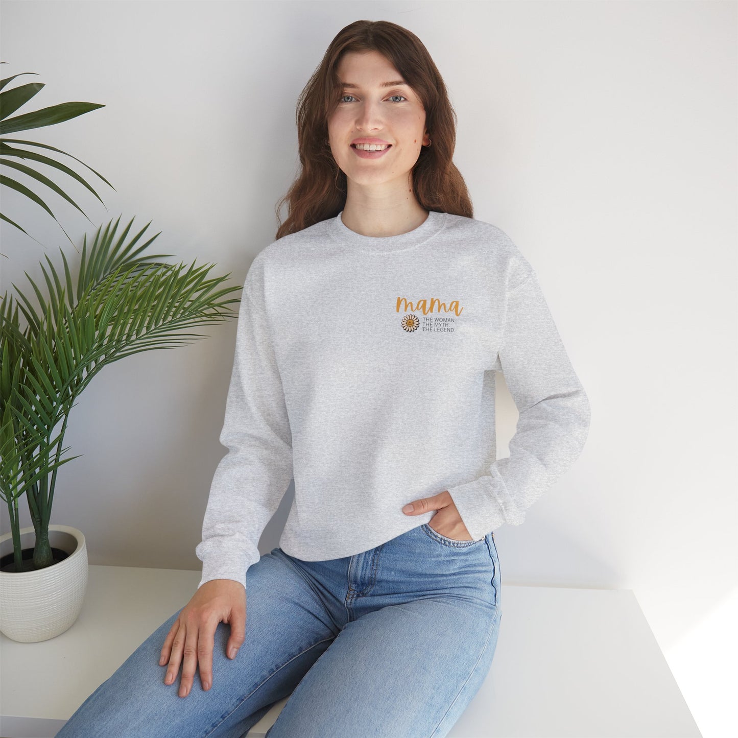 Mama Unisex Heavy Blend™ Crewneck Sweatshirt